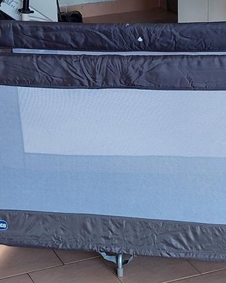 Lettino campeggio con materasso