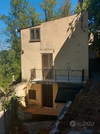 Casa indipendente in montagna