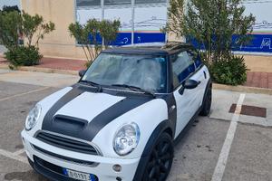 Mini Cooper S (R53) 2003 - Progetto o Ricambi