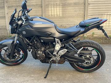 Yamaha MT-07 - 2016