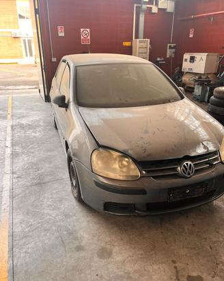 VOLKSWAGEN GOLF RICAMBI USATI GARANTITI