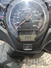 SH300 i 2017