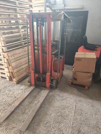 carrello elevatore 