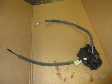 Serratura posteriore sx NISSAN QASHQAI del 2010