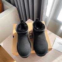 Stivali da neve UGG Classic Ultra Mini neri 36