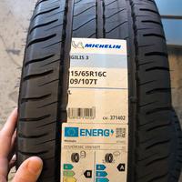 MICHELIN AGILIS 3 215/65 R16 109/107T