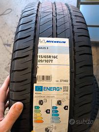 MICHELIN AGILIS 3 215/65 R16 109/107T