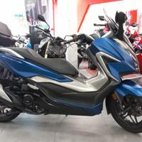 Honda Forza 350 DE LUXE