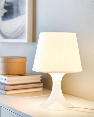 Lampade da tavolo IKEA Lampan bianche