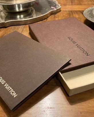 Louis Vuitton - contenitore