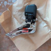 Deragliatore anteriore Shimano FD-R7150 105 di2