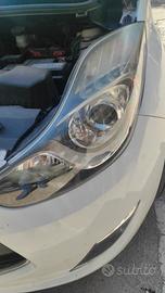 Faro anteriore sinistro Hyundai ix20 originale 