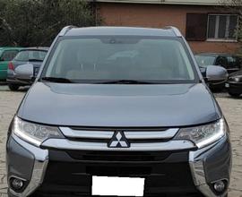 Mitsubishi Outlander 2.2 DI-D 4WD Instyle 7p.