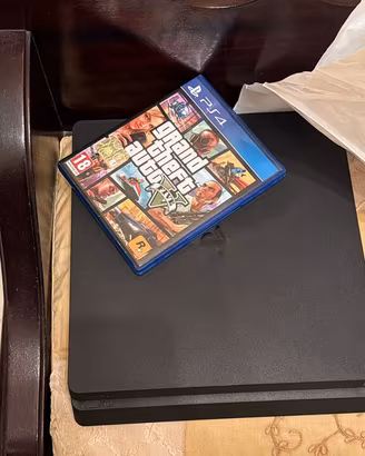 PlayStation 4 slim 500gb