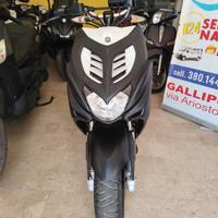 Yamaha Aerox Naked