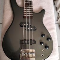 Basso elettrico 4 corde Madison