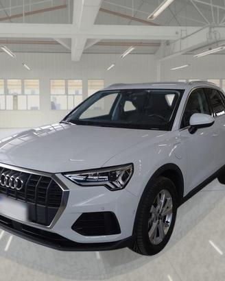 AUDI Q3 45 TFSI E S TRONIC BUSINESS SUV