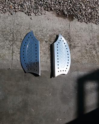 Pedane moto custom
