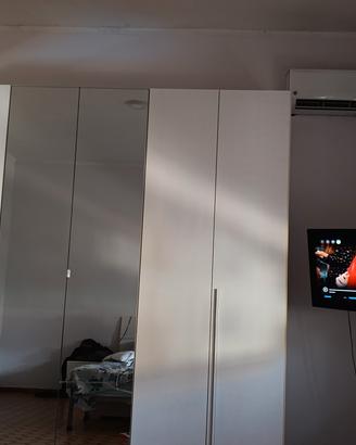 camera da letto matrimoniale bianca 