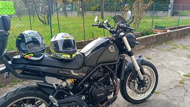 Benelli Leoncino Trail 500