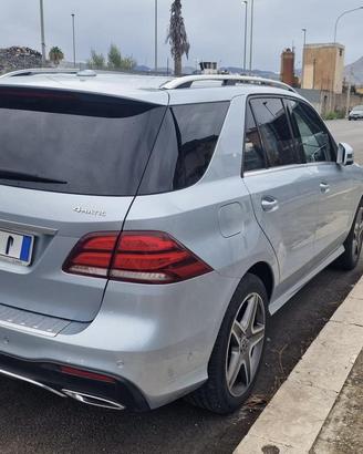 Mercedes 250d 4matic Premium