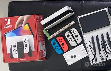 Nintendo switch con accessori