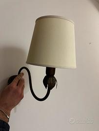 Applique in ferro battuto stile classico