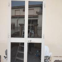 Portoncino in vetro
