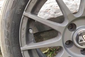 Ruote Complete con dischi in lega 205/55 R17