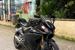 Yamaha yzf r125