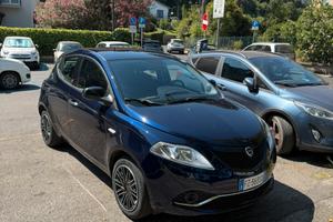 Lancia y 2019 gpl Ecochic gpl casa madre