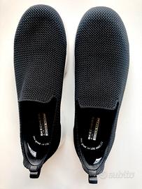 Skechers NUOVE nere da donna mis. 38, senza lacci