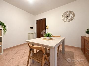 2 LOCALI A MONTEROTONDO