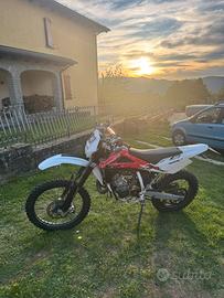 Husquarna wre 125 enduro
