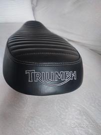 Triumph sella 