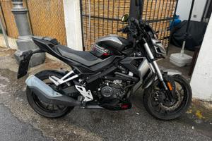 UM XTREET RS 125CC