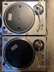 Coppia Technics  SL-1200 MK2  			