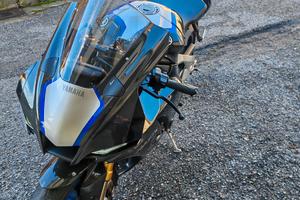 Yamaha R1 M