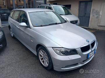 BMW 320 TOURING