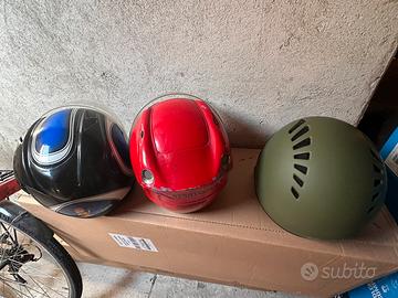 Casco per discuter moto