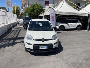 Fiat Panda 1.0 FireFly S&S Hybrid City Life KM CER