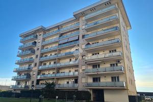 2 LOCALI A SAN GIULIANO MILANESE