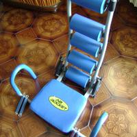 Strumento per addominali