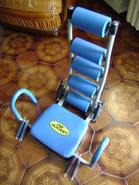 Strumento per addominali