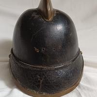 Elmo vecchio vigili del fuoco 