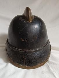 Elmo vecchio vigili del fuoco 