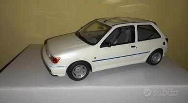 Ottomobile Ford Fiesta XR2 Mk3 1/18 (OT967)