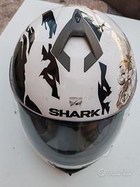 Casco shark