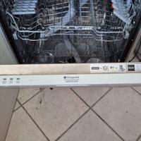 Lavastoviglie da incasso Hotpoint Ariston
