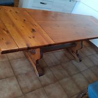 tavolo in legno